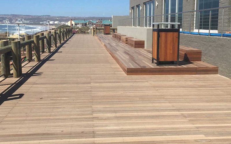 wooden-decks-near-me